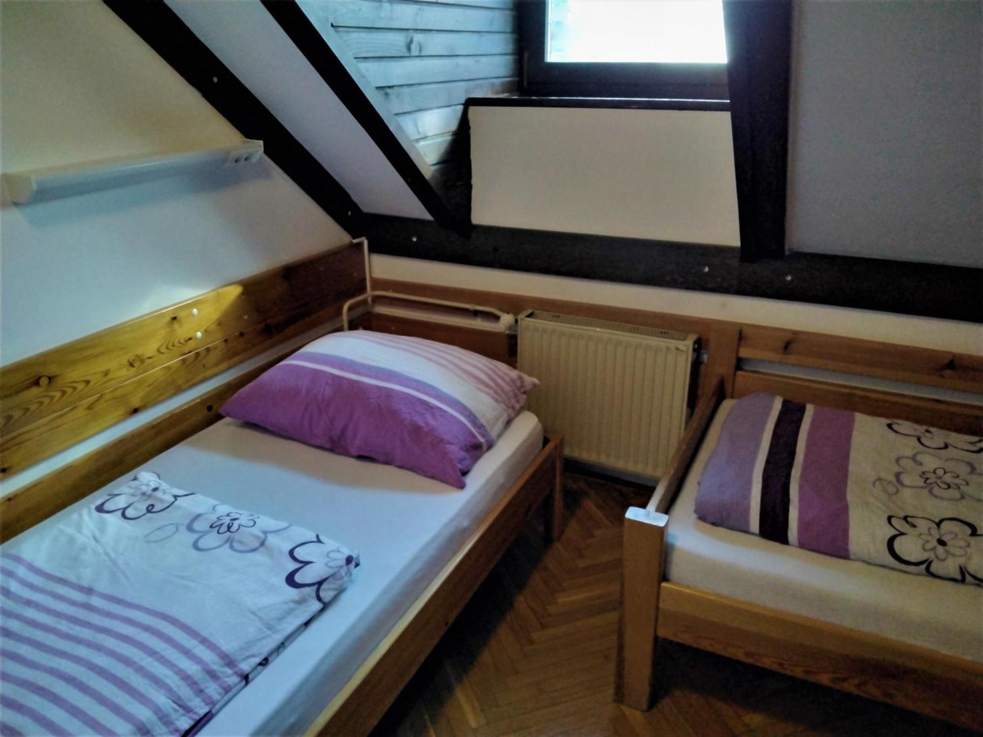 Accommodation And Restaurant Tia Cerklje na Gorenjskem Dış mekan fotoğraf