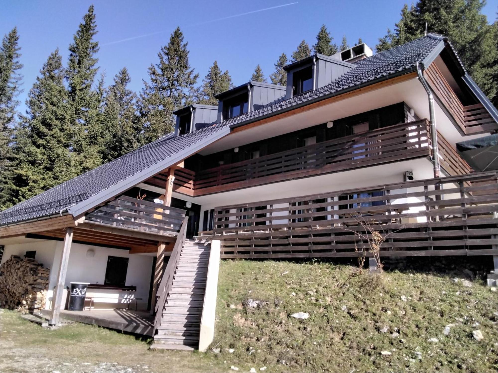 Accommodation And Restaurant Tia Cerklje na Gorenjskem Dış mekan fotoğraf