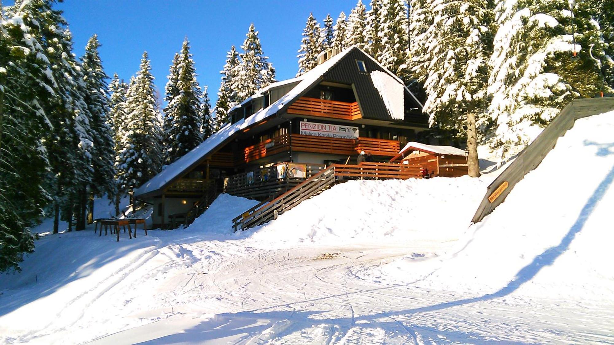 Accommodation And Restaurant Tia Cerklje na Gorenjskem Dış mekan fotoğraf